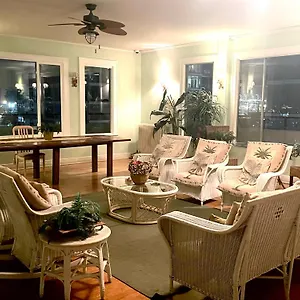 Your Penthouse Ocean View With Lights And Queen Mary Too , Long Beach United States